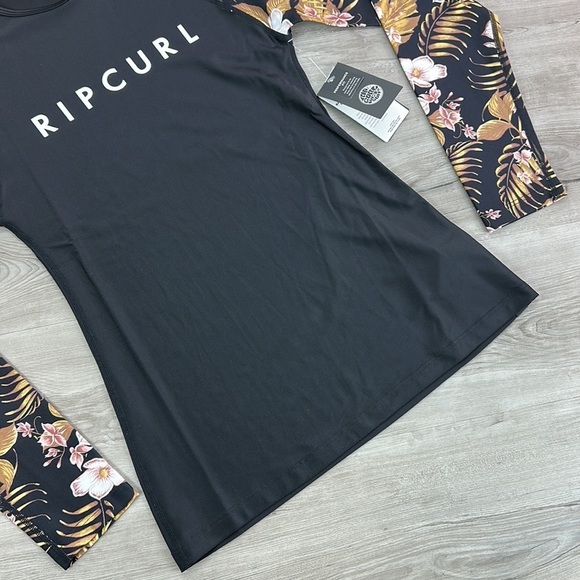 ☀️RIP CURL☀️ PLAYABELLA RELAXED LONG SLEEVE RASH GUARD SUN SHIRT - Picture 7 of 14